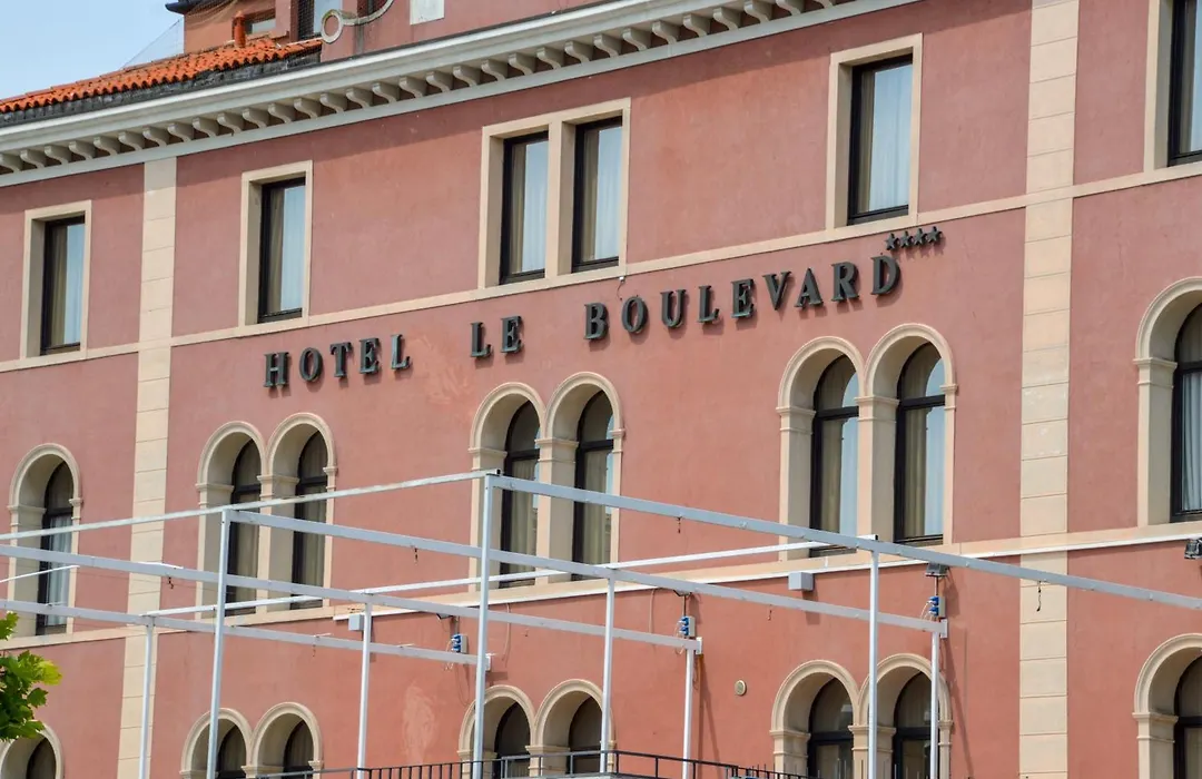 Hotel Le Boulevard-1